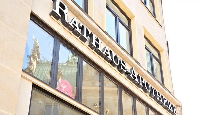 © Rathaus Apotheke Hamburg